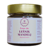 Lešnik Mandelj praline pasta